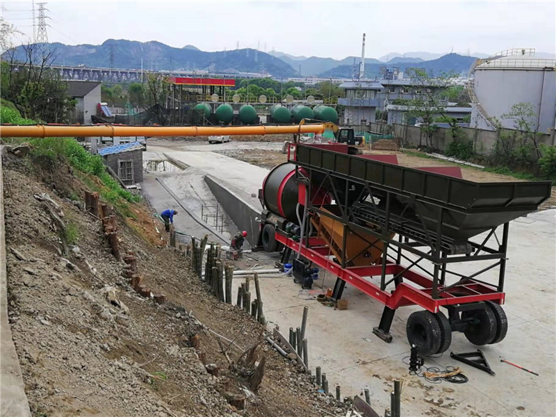 Mobile Concrete Batching Plant