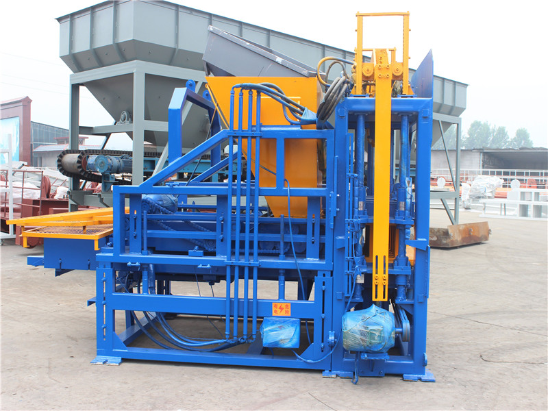 hydraulic brick making machine